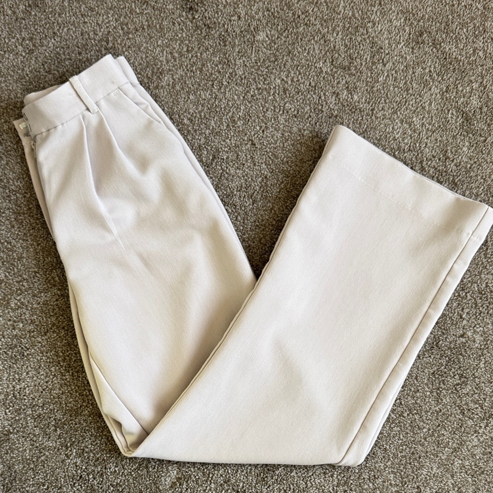 Abercrombie Sloan Tailored Pant-Light Tan